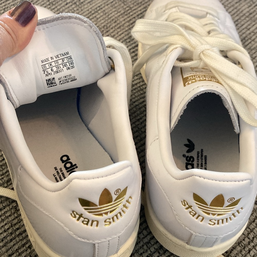 Adidas Stan Smith Sneakers Casual Shoe White Gold 7.5 men/9 women - Picture 13 of 16